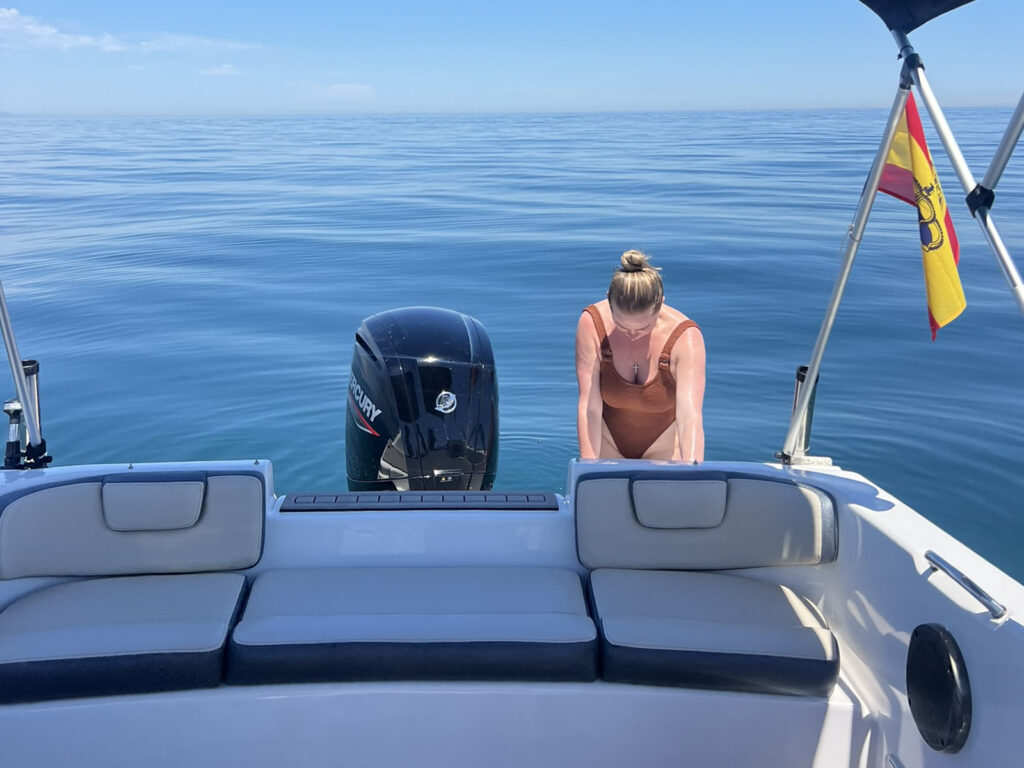 Charter Boat Puerto Banus - Our Yacht - Fibrafort